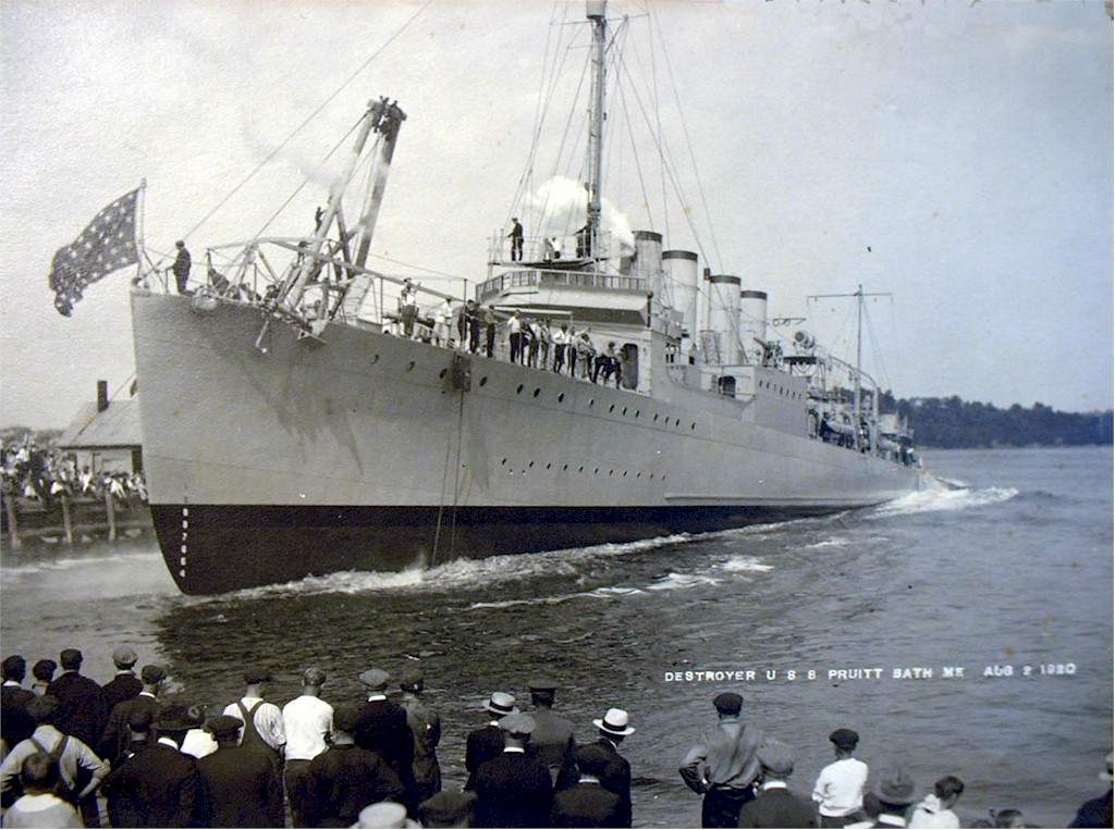 The last “four-stack” destroyer being launched from Bath Iron Works in 1920.