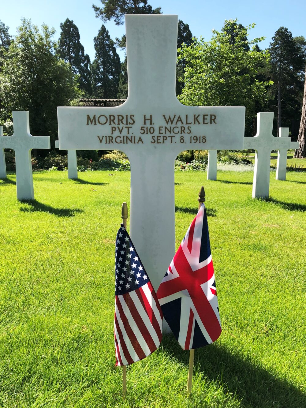 Morris Walker's grave with an American and British flag in front.
